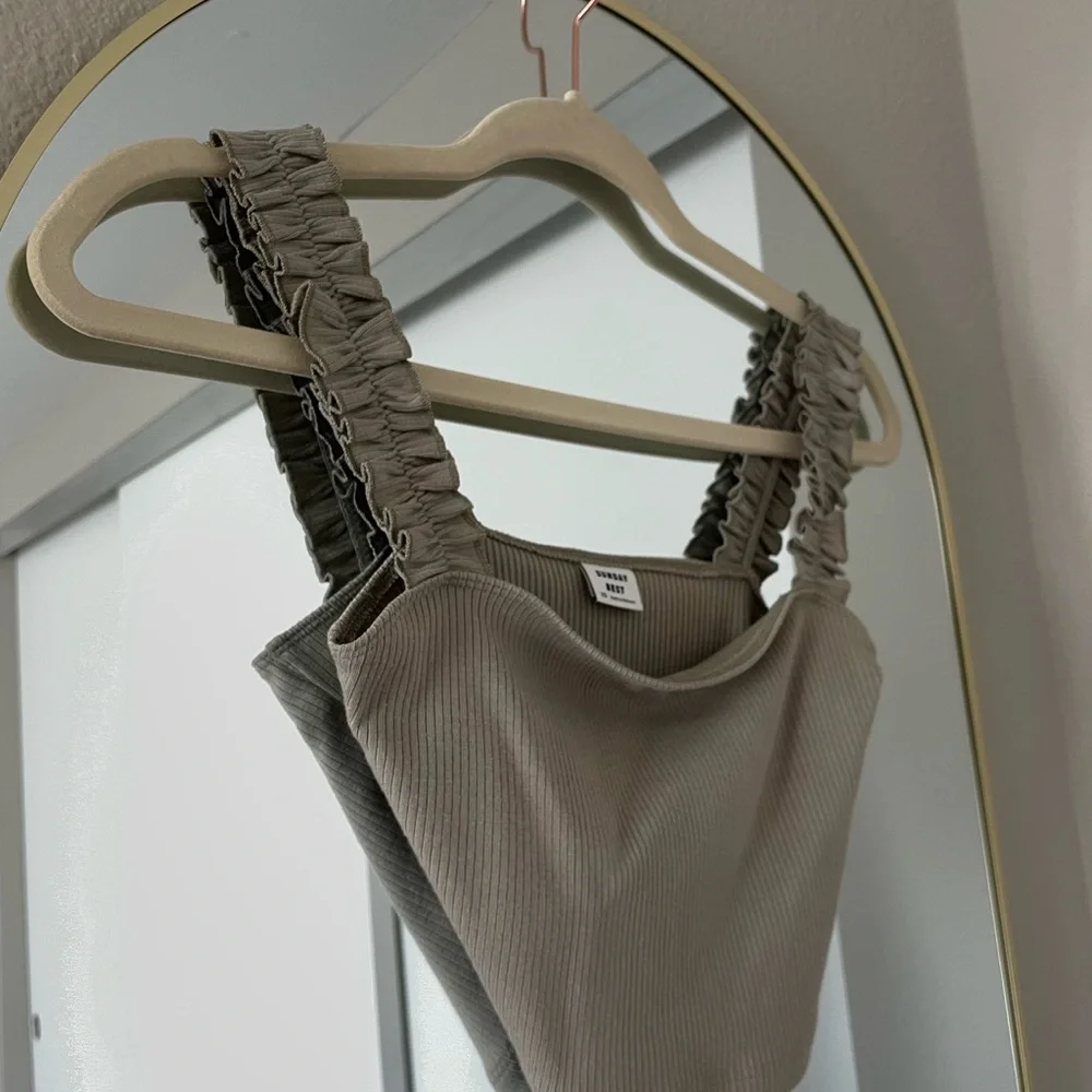 Aritzia Thais Plunge Front Cardigan & matching tank! - Picture 2 of 4